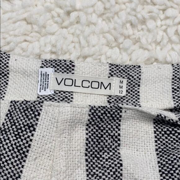 NWT Volcum Beachy Striped Shorts F2 - Picture 5 of 7